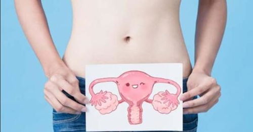 40岁一摸就出水是卵巢早衰吗（女性下边一阵一阵收缩怎么回事啊）