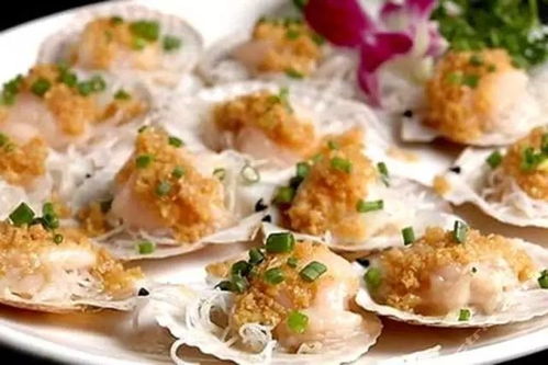 自述一人上面下感扇贝的简单介绍