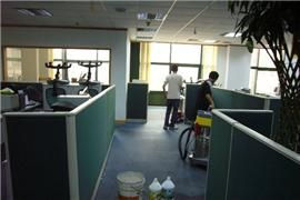 保洁办公室下午2小时（中午做一顿饭的招聘）