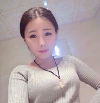 我女朋友的妈妈双字id5（我女朋友的妈妈双字ID免费李恩美）